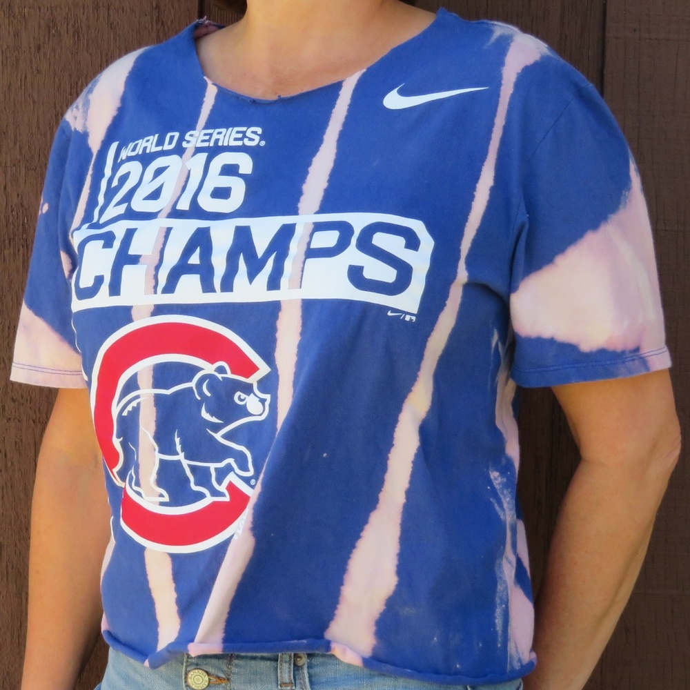 Nike Cubs 2016 Champions Tie Dye Bleach Crop Top L